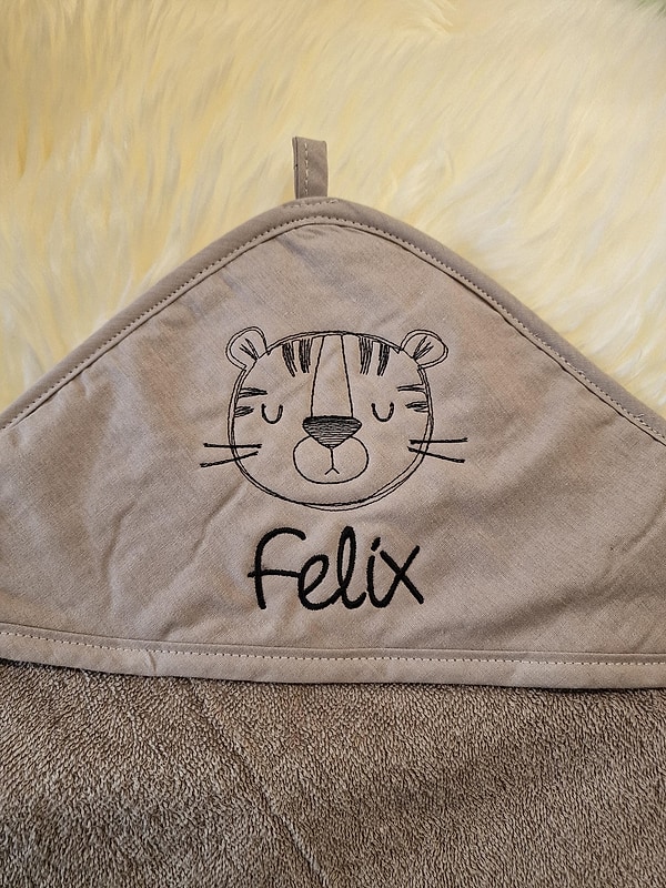Babybadetuch Kapuzenhandtuch Motivauswahl Tiger Fuchs Löwe Frosch Eule & Wunschname W1889