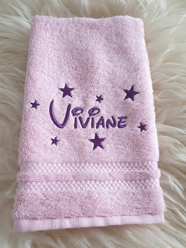 Handtuch Sterne #2 mit Namen bestickt W389