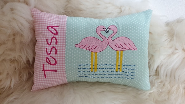 Kissen Flamingo Flamingos Karo rosa kleine mint Sterne & Wunschnamen W1154