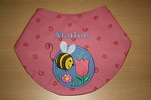 Halstuch Lätzchen Biene Bienchen mit Namen W268