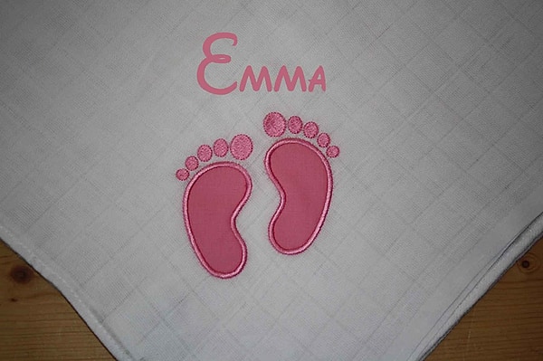 Mullwindel Spucktuch Babyfüsse Füsse rosa mit Namen W214