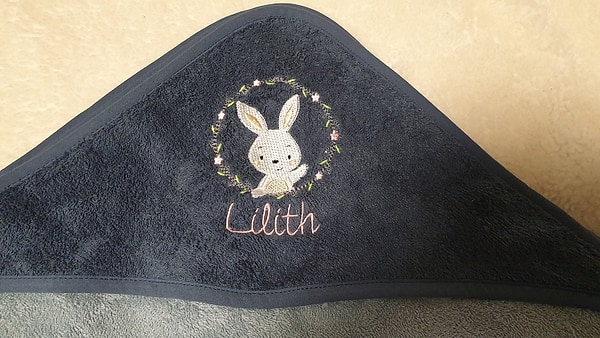 Babybadetuch Kapuzenhandtuch Hase stahl-dunkelblau & Wunschname W444