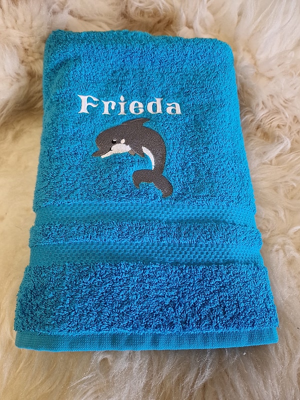 Handtuch Delfin Delphin mit Namen bestickt 2 W394