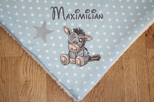 Babydecke Decke Kuscheldecke Esel Stern hellblau Dots & Wunschnamen W38