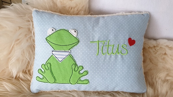 Kissen Taufkissen Frosch Punkte hellblau & Wunschnamen W967