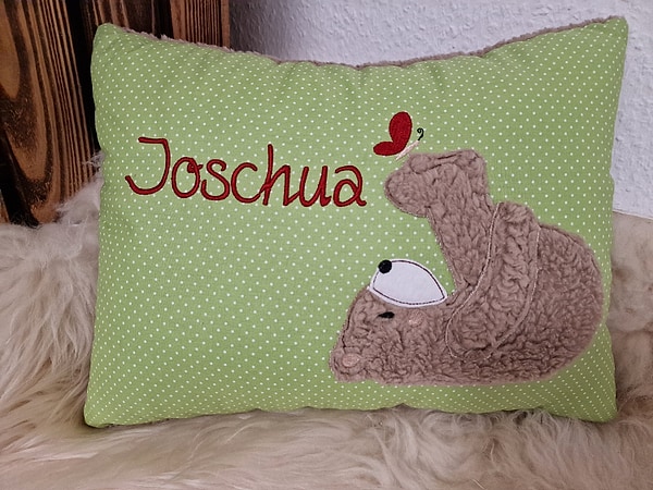 Kissen Taufkissen Bär Teddy Schmetterling grüne Punkte rote Schrift & Wunschnamen W721