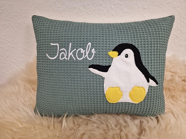Kissen Taufkissen Pinguin Waffel dustymint & Wunschnamen W1600