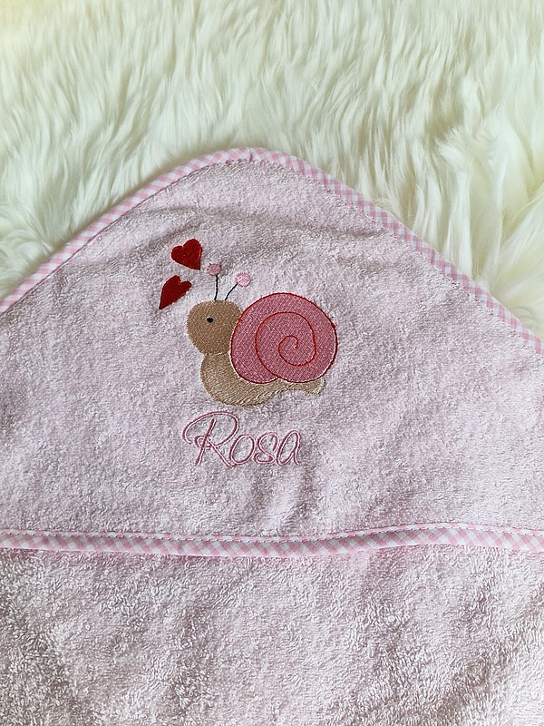 Babybadetuch Kapuzenhandtuch Schnecke Herzen rosa & Wunschname W1818