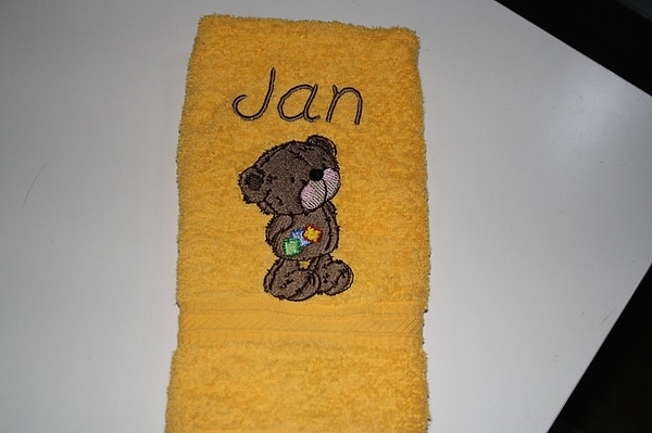 Handtuch Bär Teddy Flickenteddy mit Namen bestickt W438