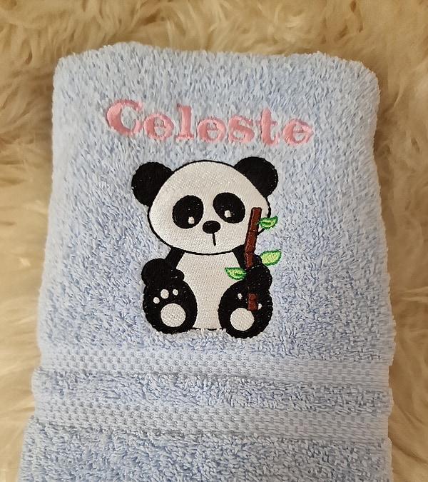 Handtuch Panda mit Namen bestickt #3 W387