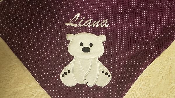Babydecke Decke Kuscheldecke Eisbär lila Punkte & Wunschnamen W39