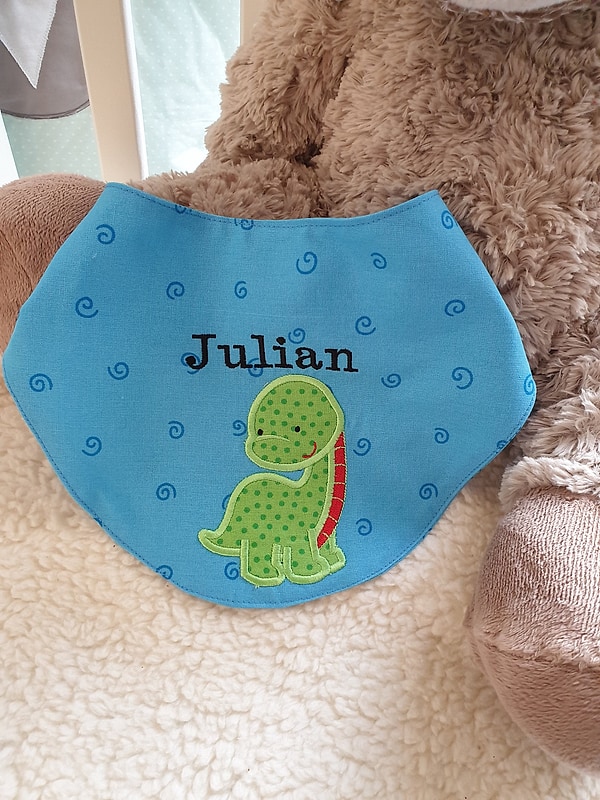 Halstuch Lätzchen Dino Dinosaurier mit Namen W235