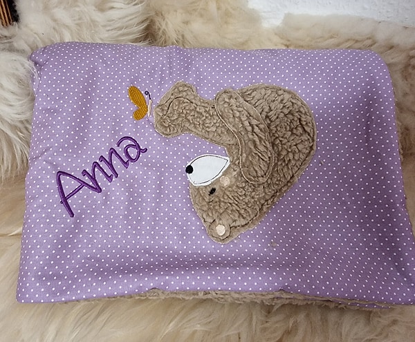 Babydecke Decke Kuscheldecke Bär Schmetterling Punkte flieder & Wunschnamen W79