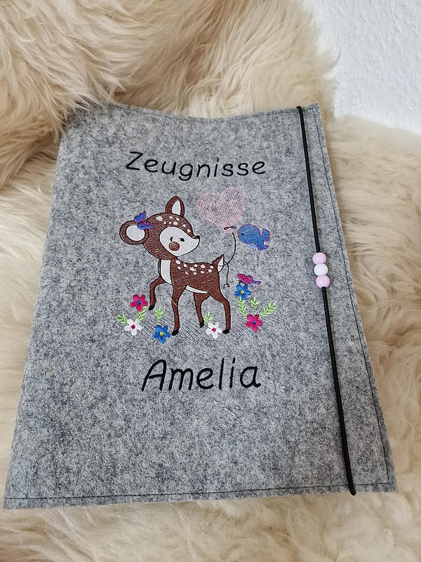Zeugnismappe Reh Herzluftballon Vögelchen Wollfilz mit Namen W85
