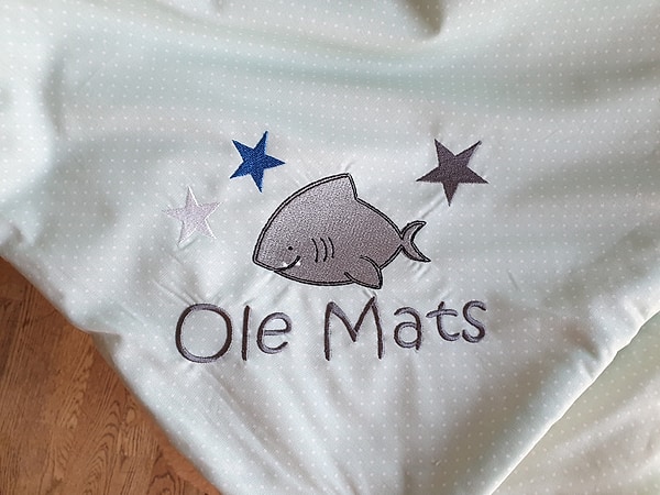 Babydecke Decke Kuscheldecke Hai Sterne Punkte mint & Wunschnamen W62
