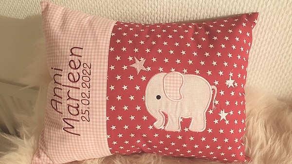 Kissen Elefant rosa weinrote Sterne & Wunschnamen W1001