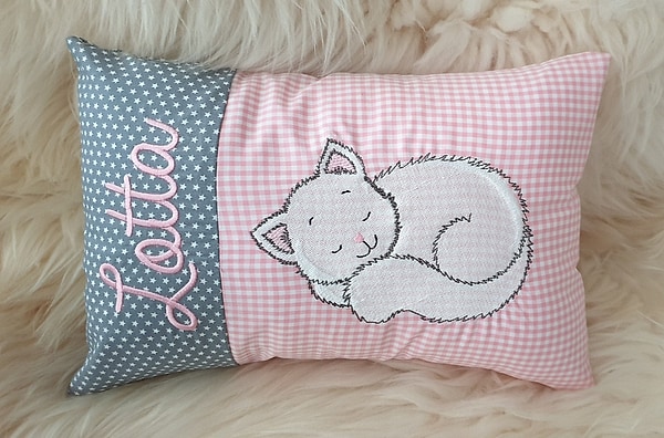 Kissen Katze kleine graue Sterne rosa Karo & Wunschnamen W1449