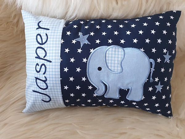 Kissen Elefant hellblau dunkelblaue Sterne & Wunschnamen W849