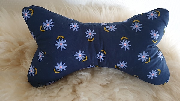 Leseknochen Nackenkissen Relaxkissen Blumen Blümchen dunkelblau W1274