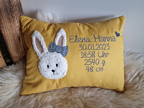 Kissen Taufkissen Hase Hasenmädchen senfgelb Punkte & Wunschnamen W1161