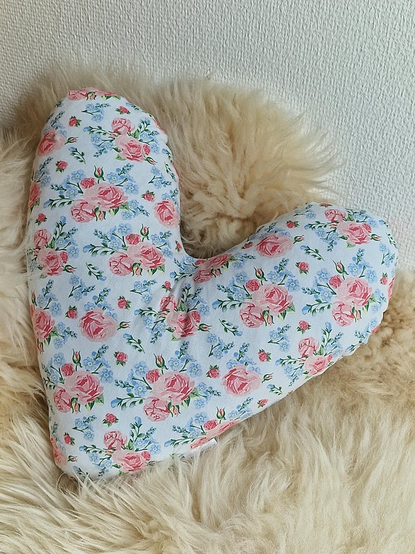 Herzkissen Mastektomie Kissen Brustherzkissen Lagerungskissen Rosen weiß W1815