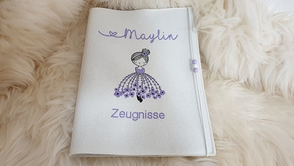Zeugnismappe Ballerina Mädchen Blumen flieder Wollfilz cremeweiß mit Namen W111