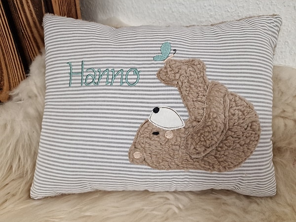 Kissen Taufkissen Bär Teddy Schmetterling Streifen grau Schmetterling Schrift mint & Wunschnamen W752