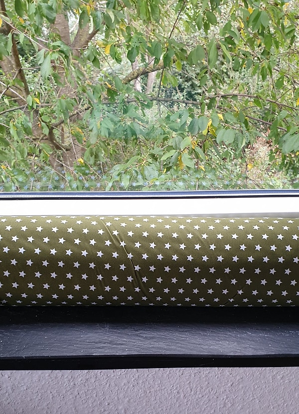 Zugluftkissen Zugluftstopper Zugluftschlange Sterne oliv W4