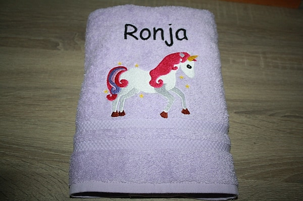 Handtuch Einhorn #3 mit Namen bestickt W583