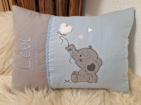 Taufkissen Kissen Elefant Herz uni grau hellblaue Punkte & Wunschnamen W1491
