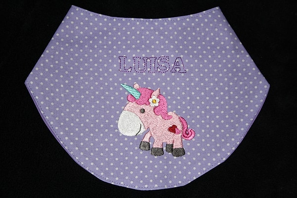 Halstuch Lätzchen Einhorn flieder mit Namen W271