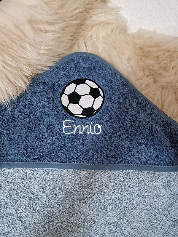 Babybadetuch Kapuzenhandtuch Fußball stahl-dunkelblau & Wunschname W406