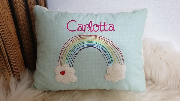 Kissen Taufkissen Regenbogen mit Herz mint Punkte & Wunschnamen W1349