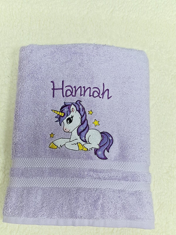Handtuch Duschtuch Einhorn #4 mit Namen bestickt W1884