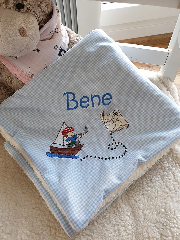 Babydecke Decke Kuscheldecke Elefant Pirat Karo hellblau & Wunschnamen W69