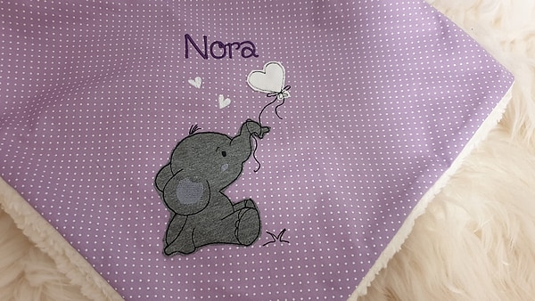 Babydecke Decke Kuscheldecke Elefant Herz flieder Punkte & Wunschnamen W57