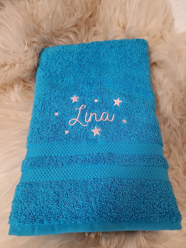 Handtuch Sterne #12 mit Namen bestickt W572