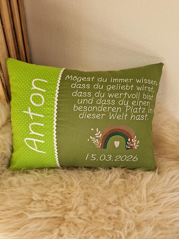 Taufkissen Kissen Taufspruch Spruch Regenbogen Punkte grün uni oliv & Wunschnamen W1827