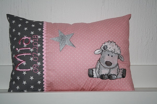 Kissen Schaf Schäfchen Stern graue Sterne Punkte rosa & Wunschnamen W1284