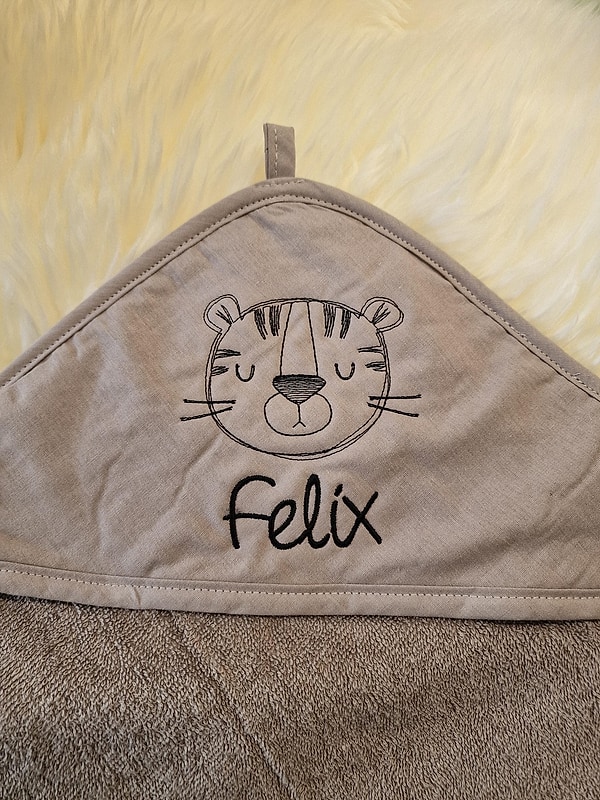 Babybadetuch Kapuzenhandtuch Motivauswahl Tiger Fuchs Löwe Frosch Eule & Wunschname W1889