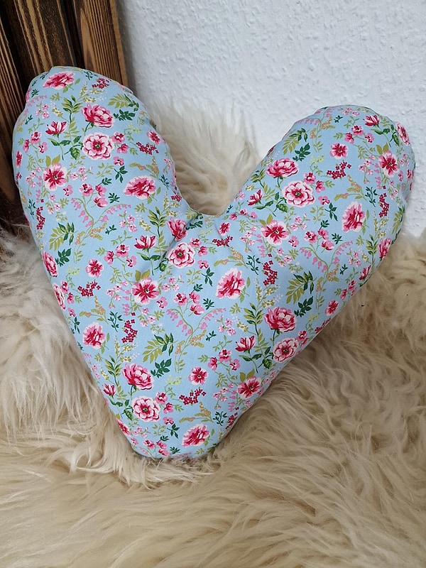 Herzkissen Mastektomie Kissen Brustherzkissen Lagerungskissen Rosen hellblau W1518