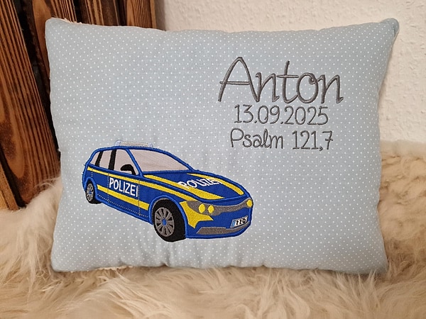 Kissen Polizei Polizeiauto Punkte hellblau & Wunschnamen W1695