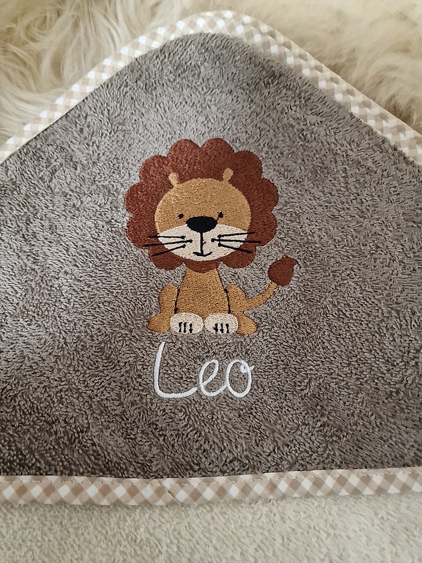 Babybadetuch Kapuzenhandtuch Löwe beige & Wunschname W354