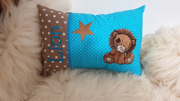 Kissen Löwe Stern Sterne beige türkis Punkte & Wunschnamen W879