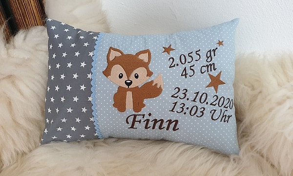 Kissen Geburtskissen Fuchs Sterne grau Punkte hellblau & Wunschnamen W724
