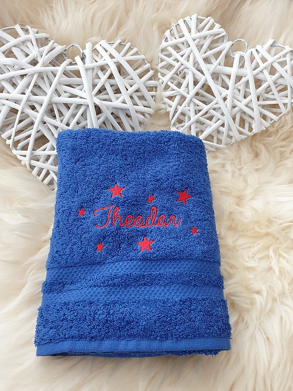 Handtuch Sterne #1 mit Namen bestickt W381