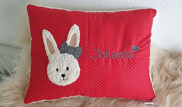 Kissen Taufkissen Hase Hasenmädchen rot weiße Punkte & Wunschnamen W948