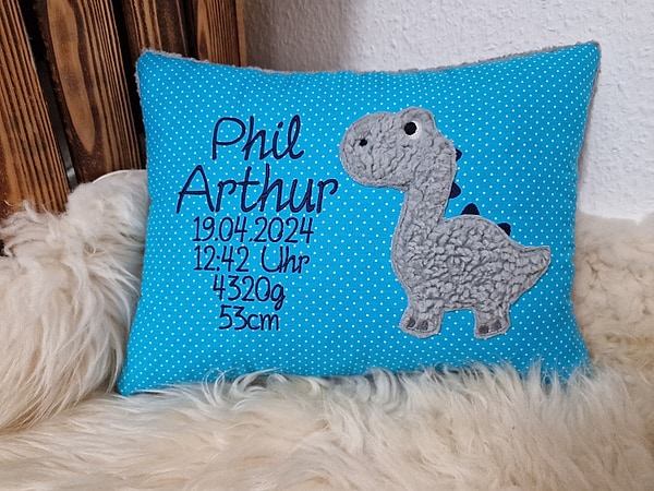 Kissen Taufkissen Dino Dinosaurier Punkte türkis grauer Dino & Wunschnamen W815