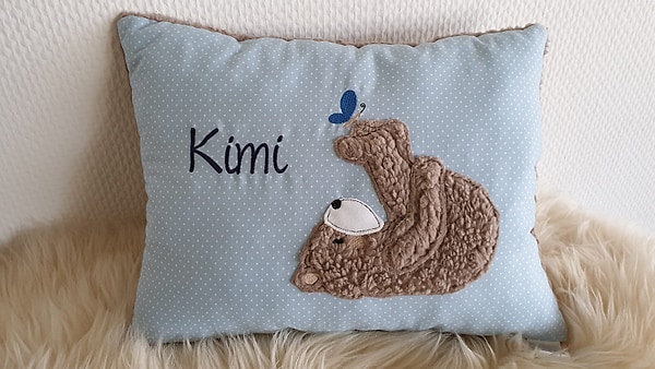 Kissen Taufkissen Bär Teddy Schmetterling Punkte hellblau & Wunschnamen W950
